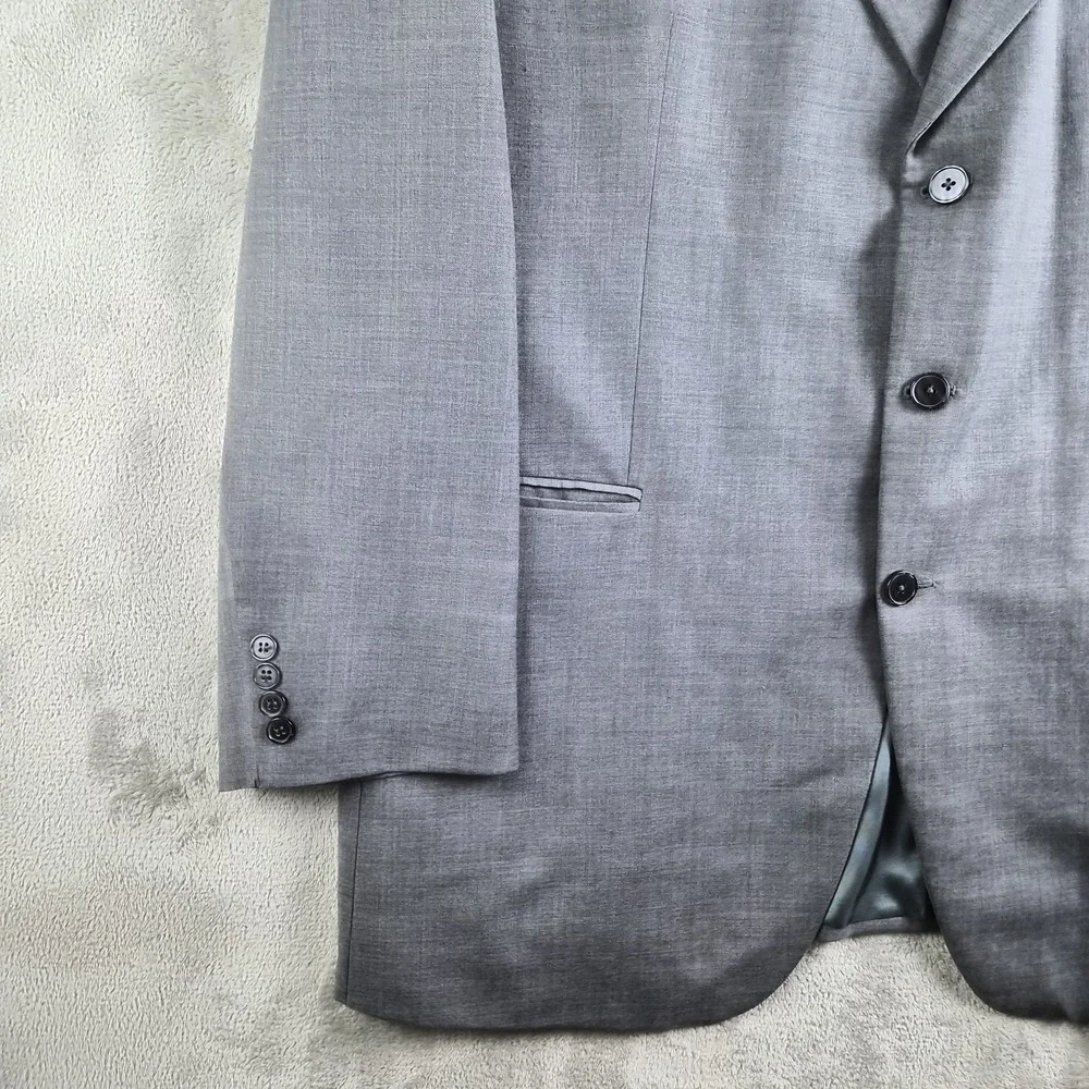 Gucci item mens